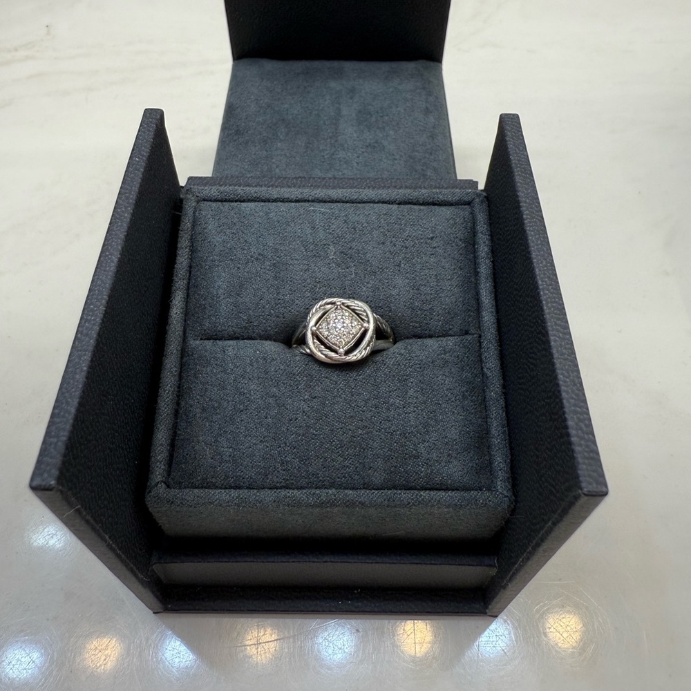 David Yurman Diamond Infinity ring